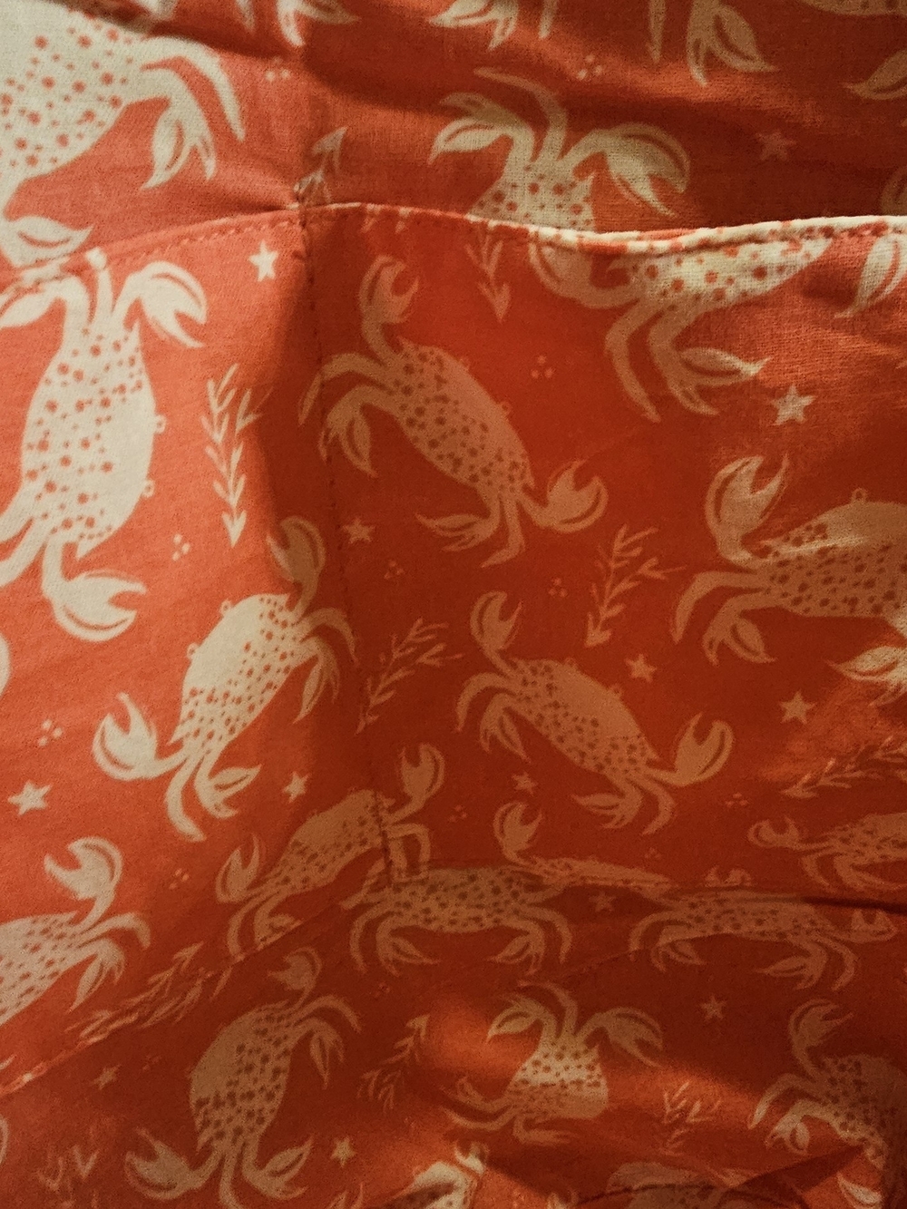 LULU's Coastal Crab Straw Tote - Picture 7 of 8